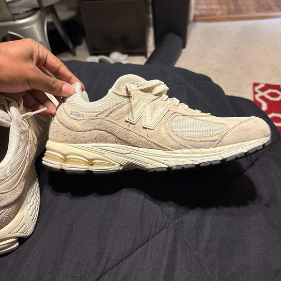 New Balance 2002R Khaki - Picture 4 of 5